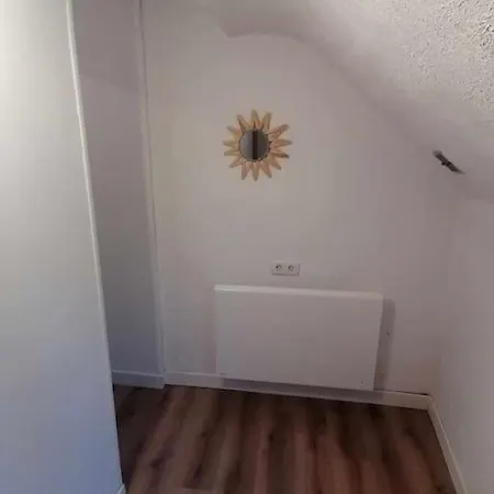 La Maison Au Coussin Bleu 3*